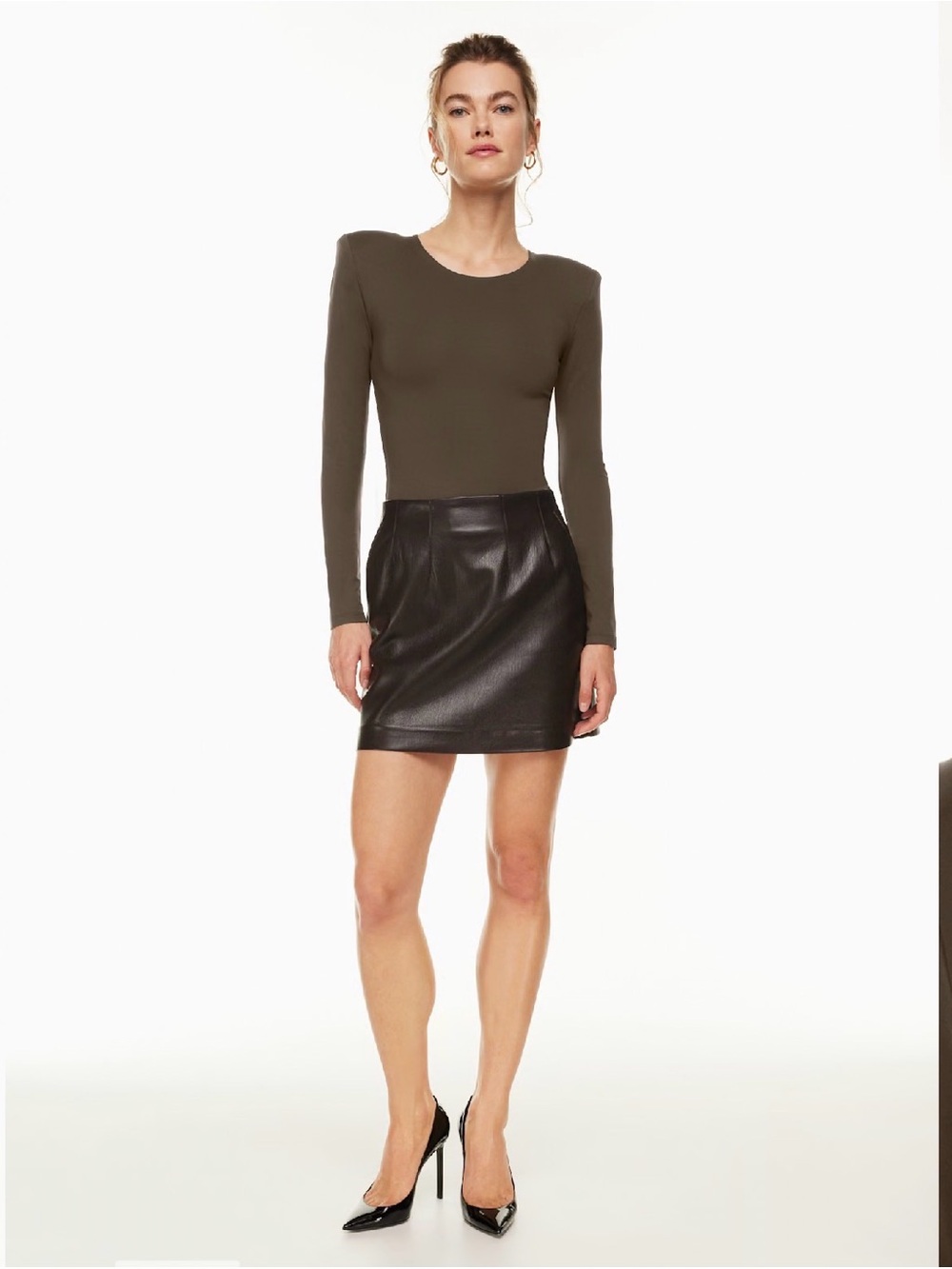 Babaton Contour Shoulder Pad Longsleeve Bodysuit in Rich Mocha Brown Size XS